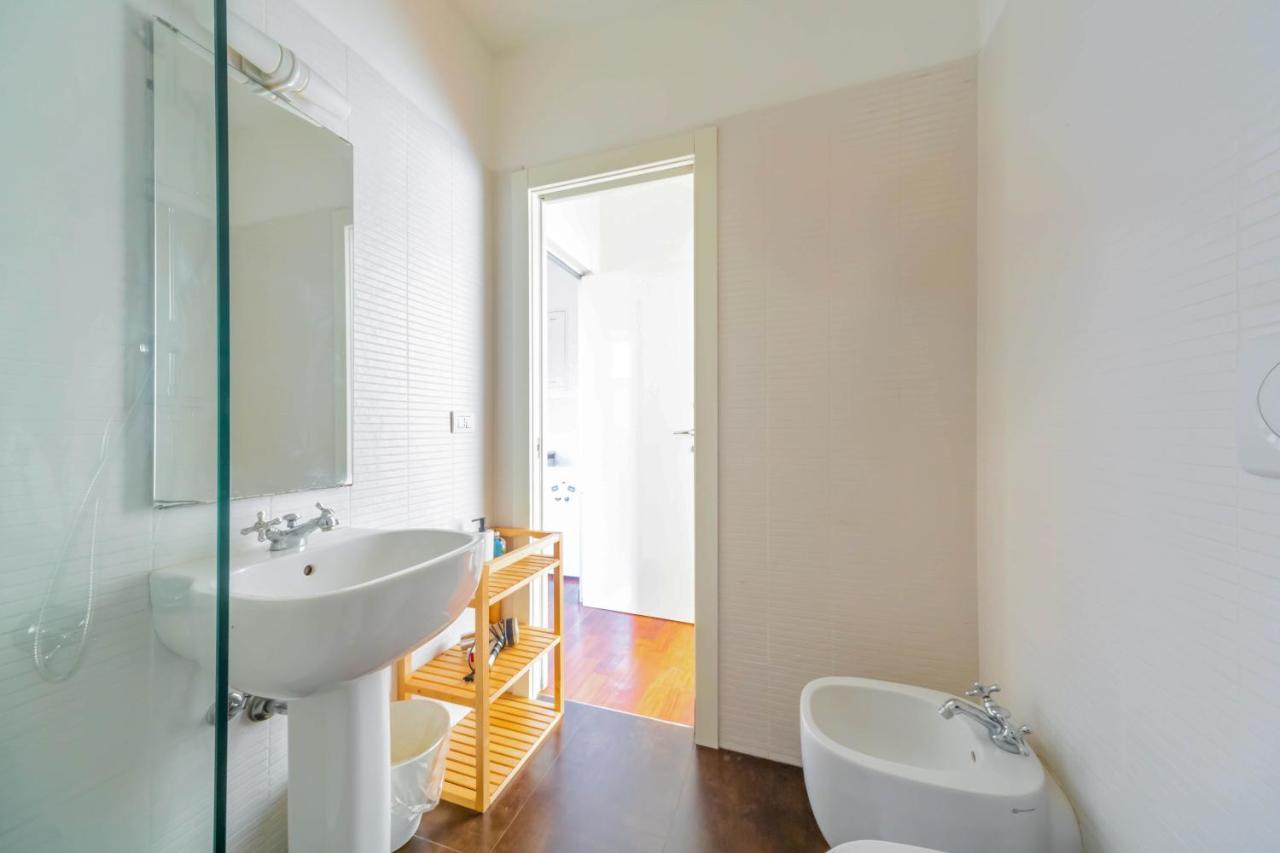 Apartamento Cozy Flat 500M From Affori Fn! Milán Exterior foto